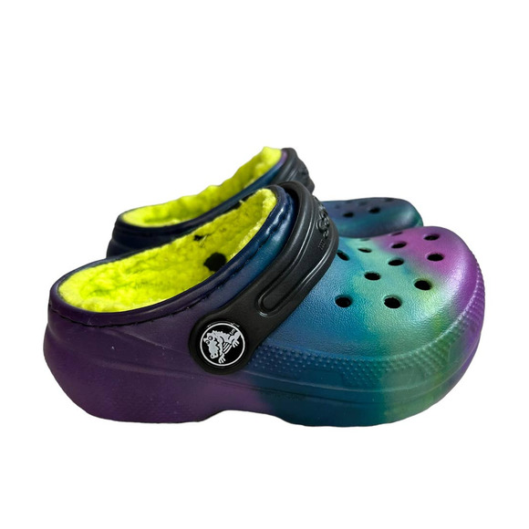 CROCS Other - Crocs Unisex Classic Tie Dye Fleece Lined Rubber Clog Baby Shoes Size 6